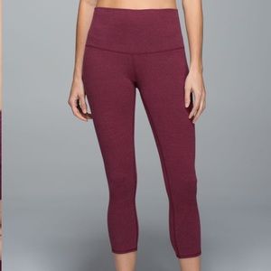 LULULEMON WUNDER UNDER CROP COTTON ROLL DOWN